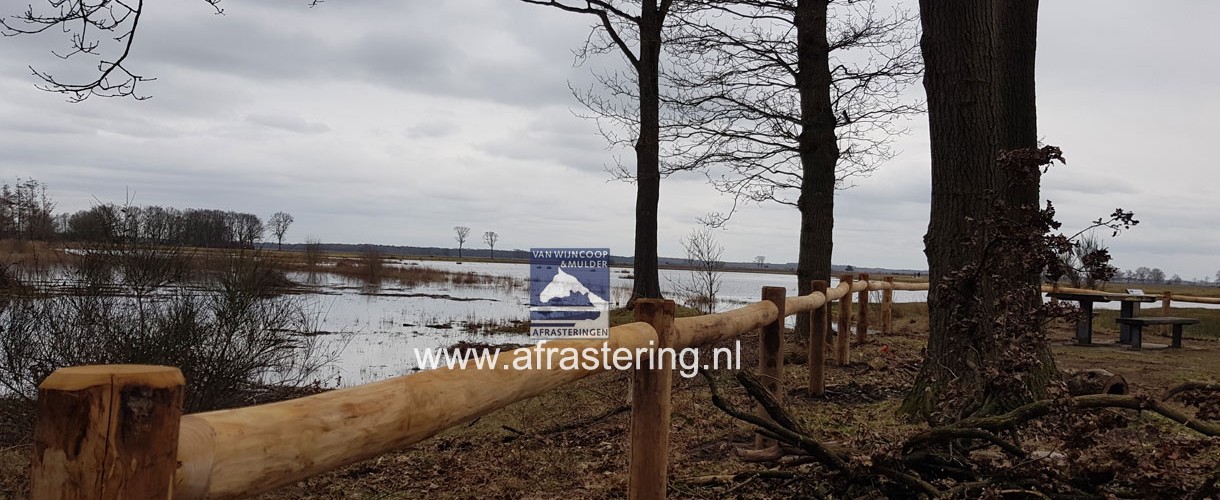 Natuurlijke afscheiding Post en Rail Natuurlijke afscheiding Post en Rail